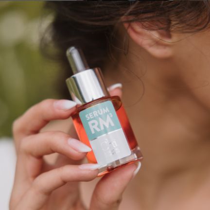 Chi Essential Cosmetics RM3 serum bij schoonheidssalon Alexandra